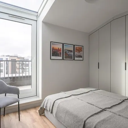 Apartman Na Herbu Oksza 18 Varsó